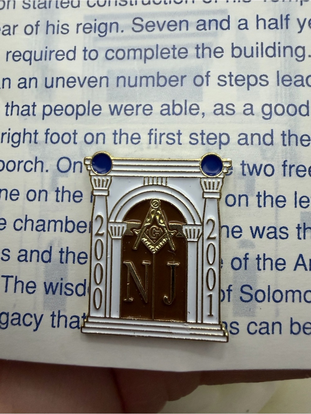 Freemason NJ 2001 Enamel Pin - White, Brown, Blue
